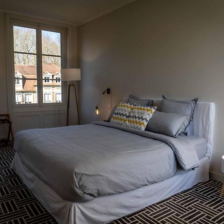 Les Suites Chateau Du Breuil Normandie Le Breuil-en-Auge Esterno foto